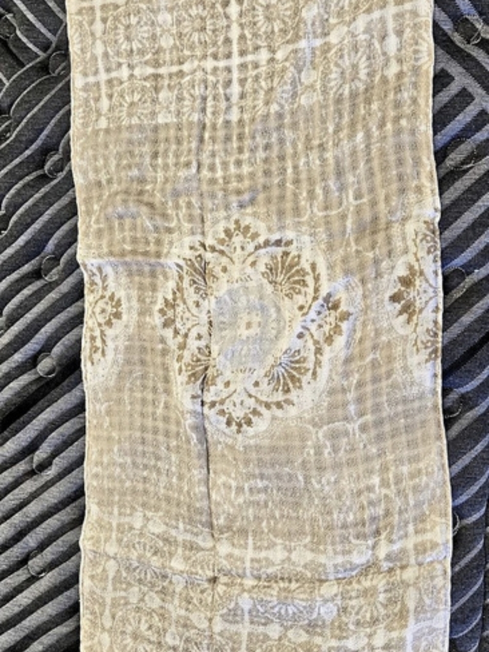 J.Jill Infinity 100% Wool Scarf in Beige & Burgundy NWT(2)